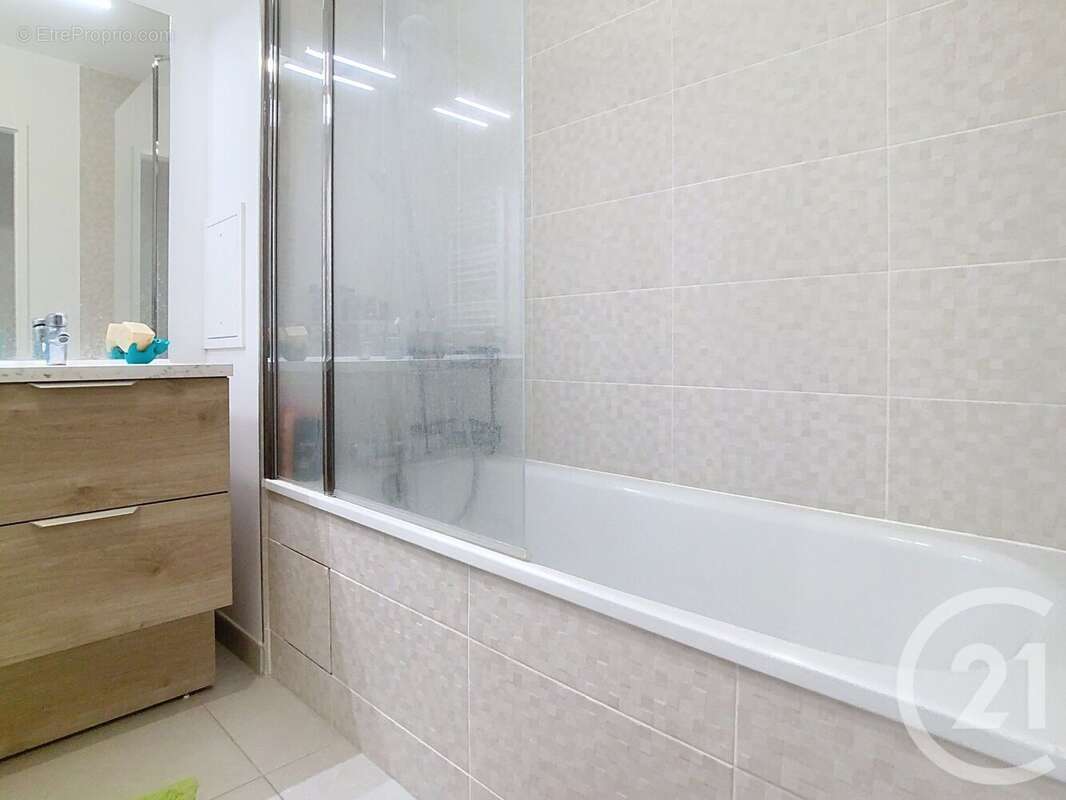 Photo 9 - Appartement à THIAIS