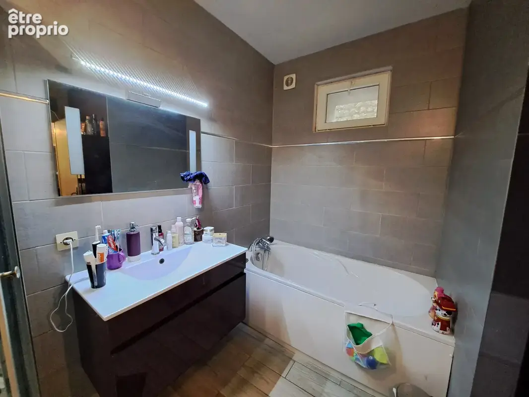 Maison 8 pièces 244 m² à vendre à Saint-Sigismond-De-Clermont (17240) - photo 239