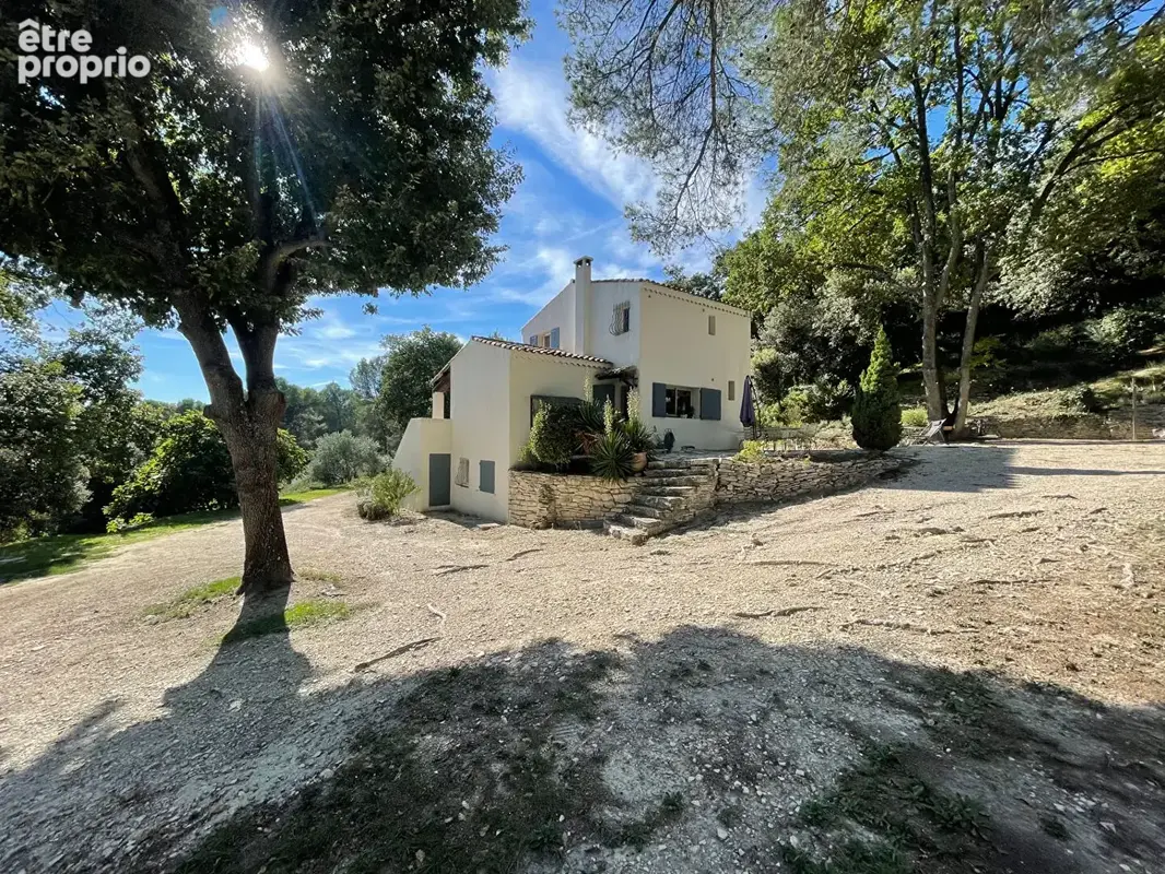 Eguilles - Maison 150m² sur beau terrain arboré de 6 300m² - photo 2