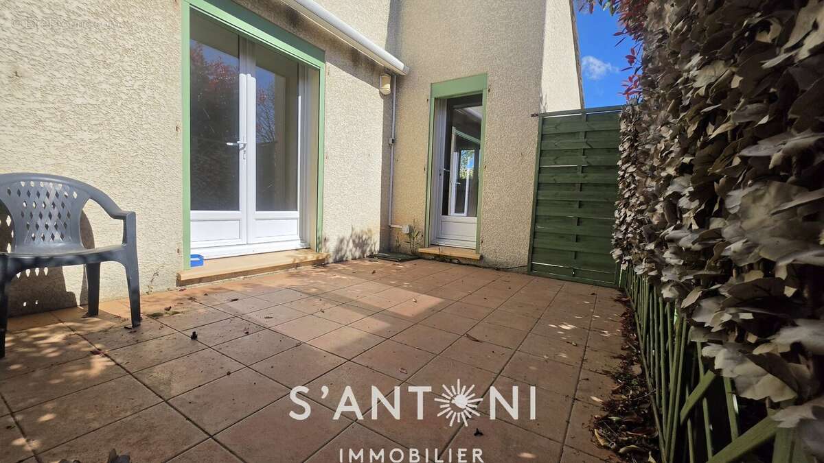 Maison à SERVIAN