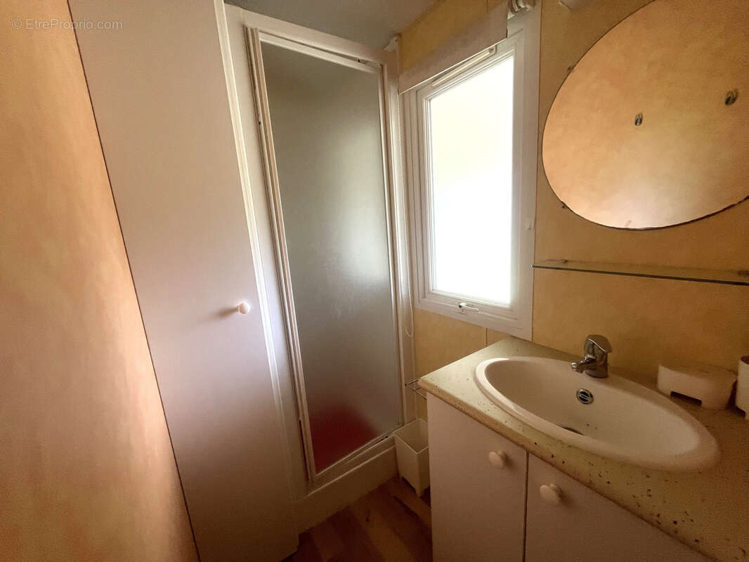 Autre à EGLISENEUVE-D&#039;ENTRAIGUES