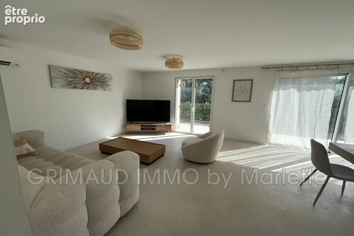 Appartement 4 pièces 107 m² à vendre à Grimaud (83310) - photo 3