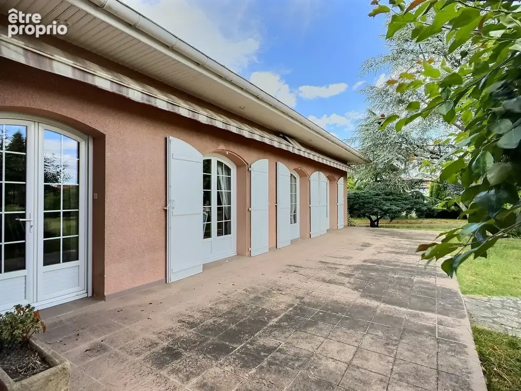 Maison familiale de plain-pied de 175 m2 sur parc arboré de 2500 m2 - photo 15