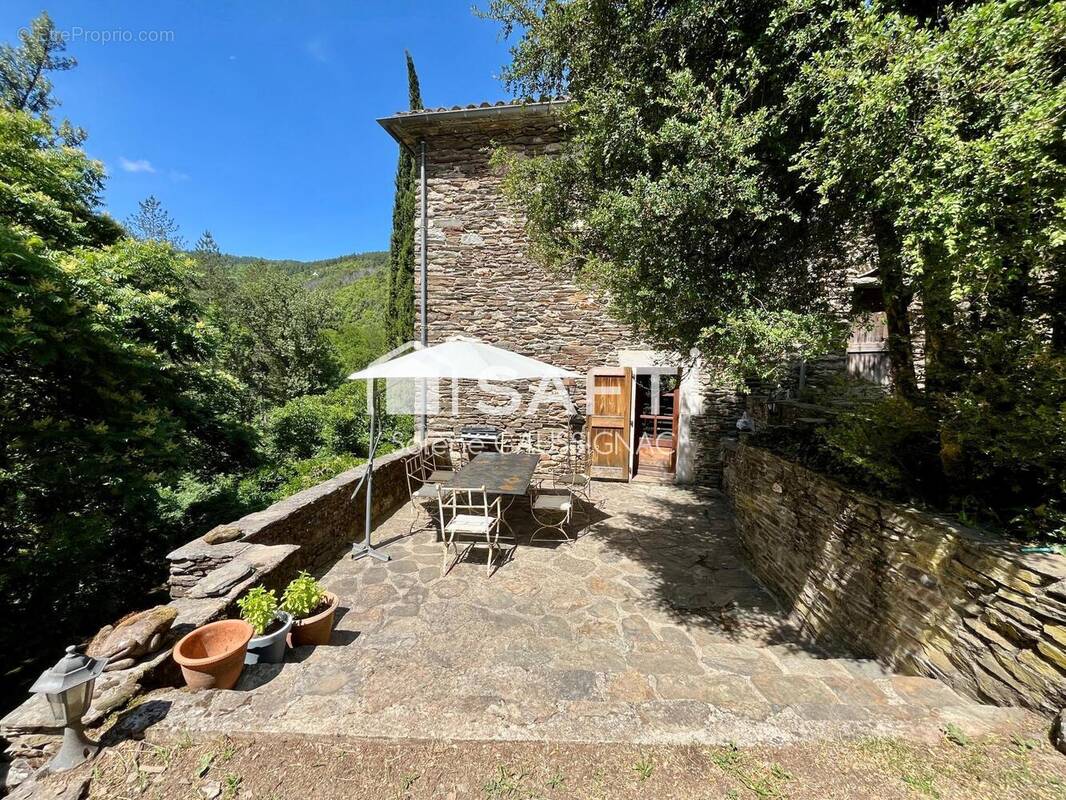 Photo 1 - Maison à LE COLLET-DE-DEZE