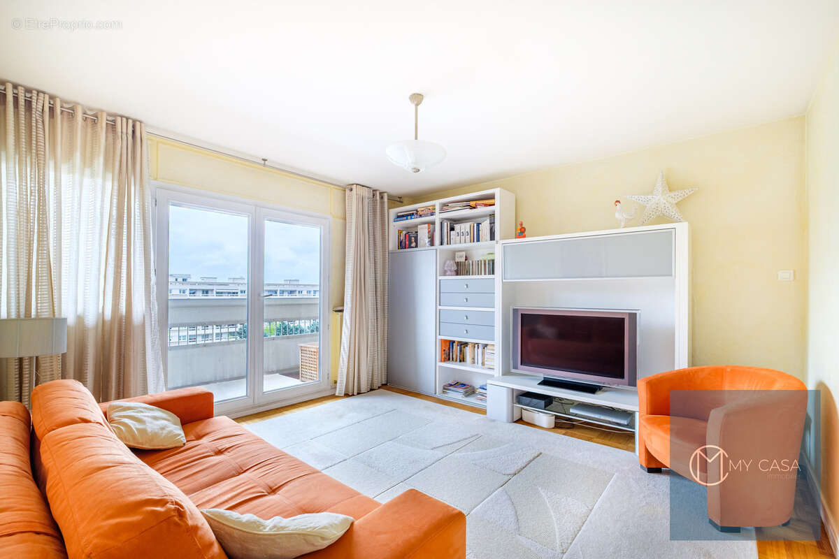 Appartement à CALUIRE-ET-CUIRE