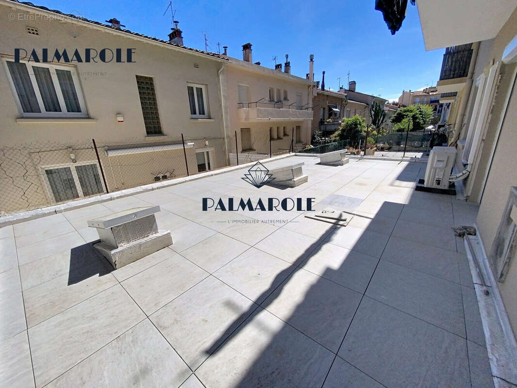 Commerce à PERPIGNAN