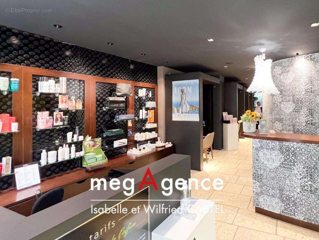 Commerce à LES SABLES-D'OLONNE