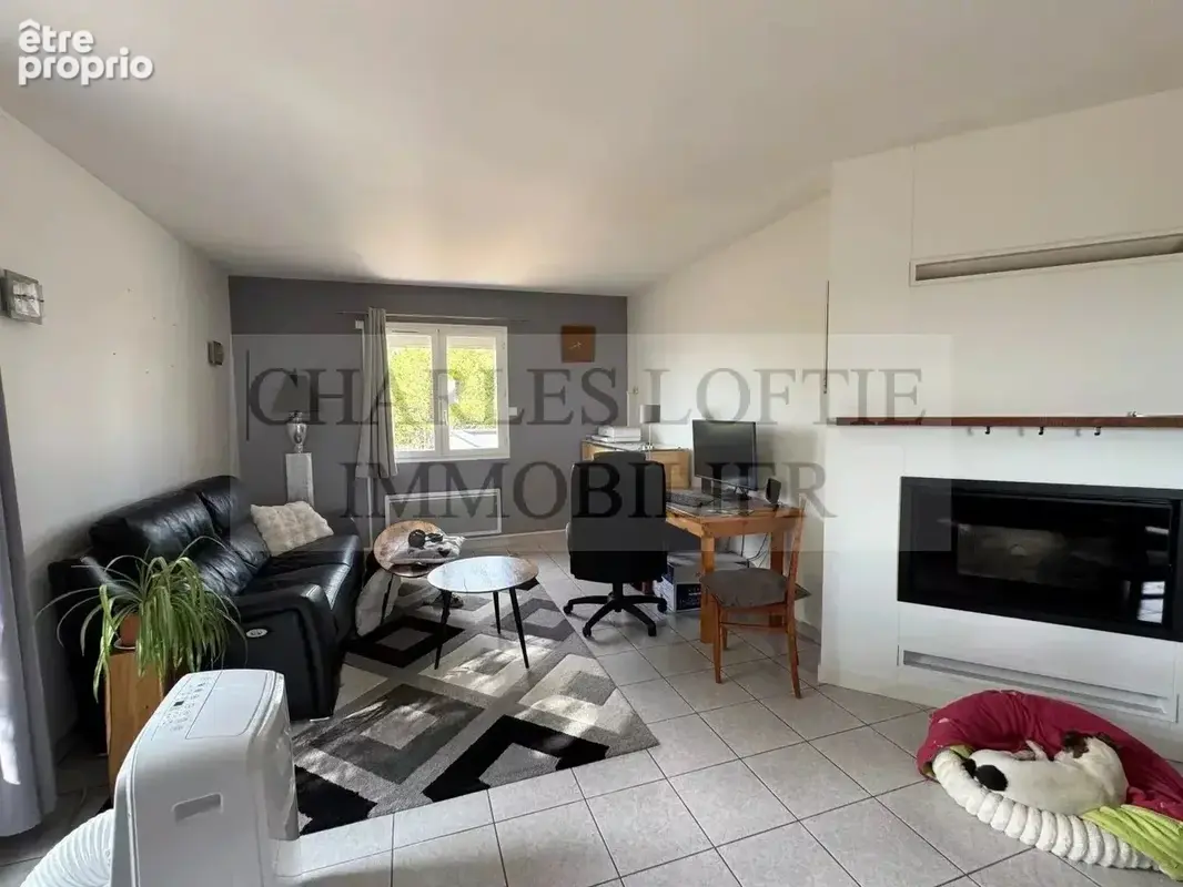 Belle maison familiale aux abords de Cahors sur terrain de 7500 m² - photo 7