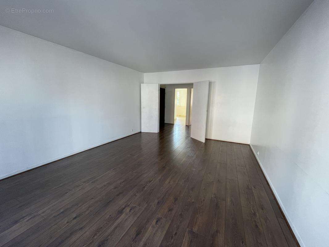 Appartement à RUEIL-MALMAISON