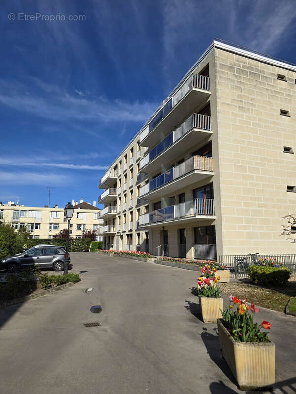 Appartement à RUEIL-MALMAISON