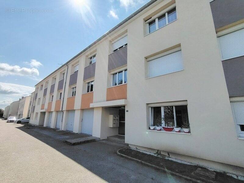 Appartement à SAINT-MARCEL