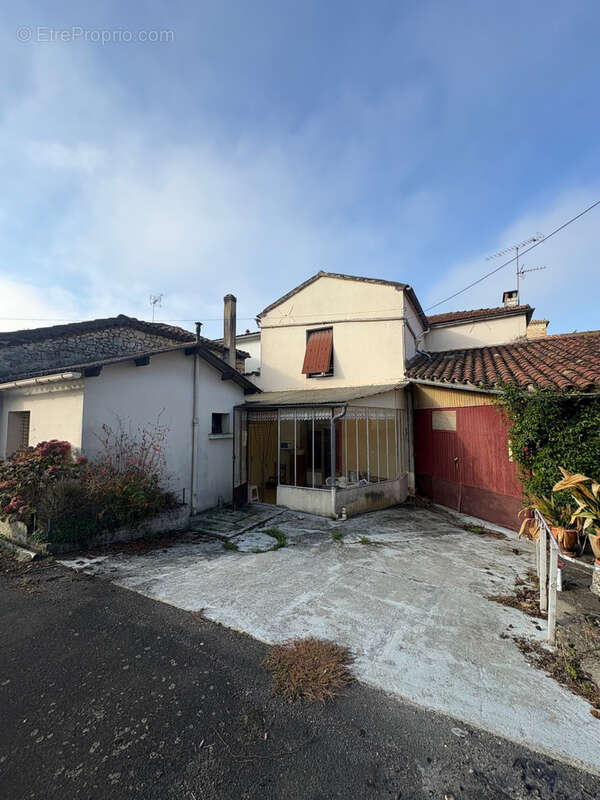 Maison à BOURLENS