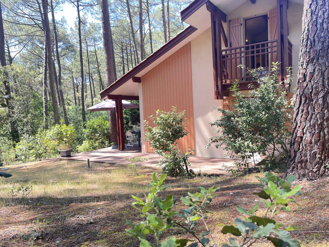 Maison à LACANAU