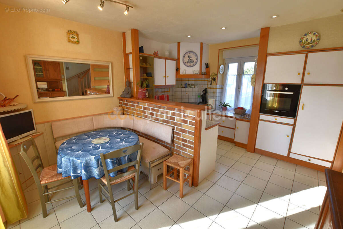 Maison à TREFLEZ