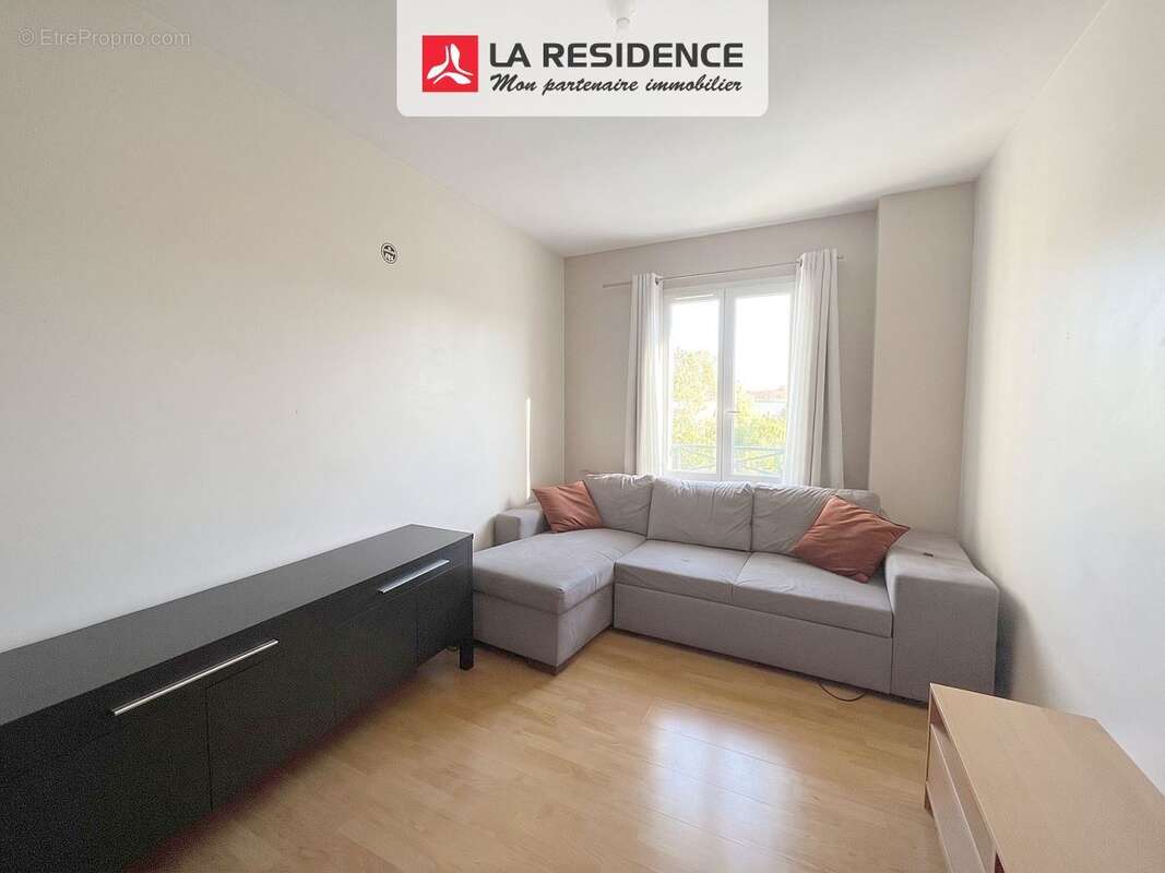 Maison à SAINT-OUEN-L'AUMONE