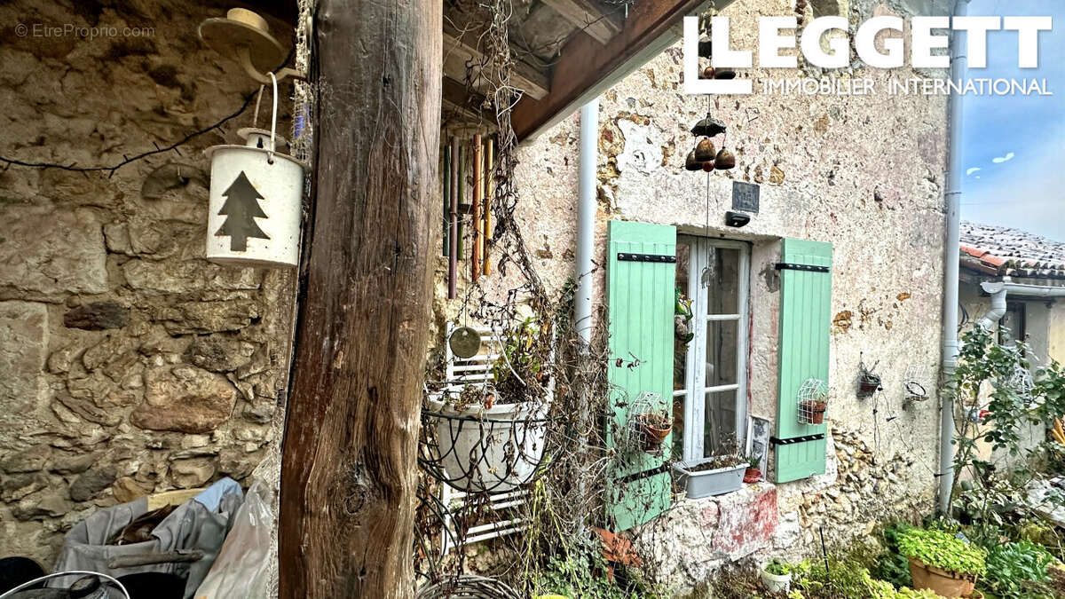 Maison à VANXAINS
