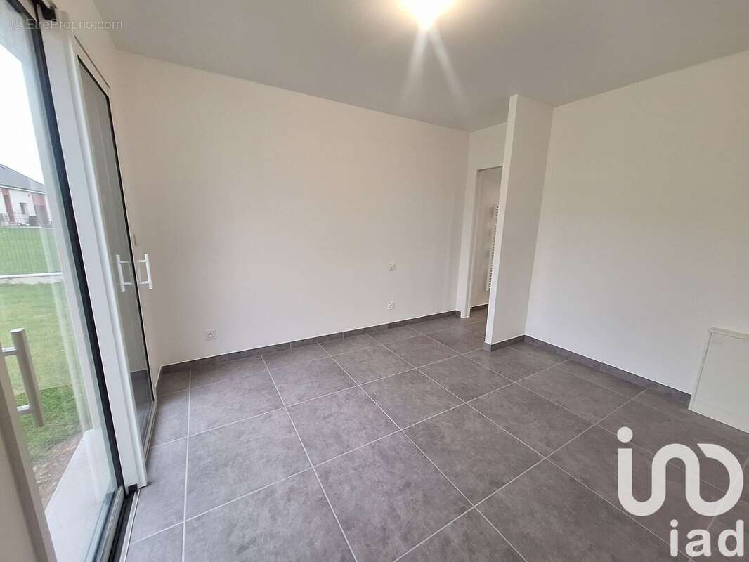 Photo 6 - Maison à BUCHY