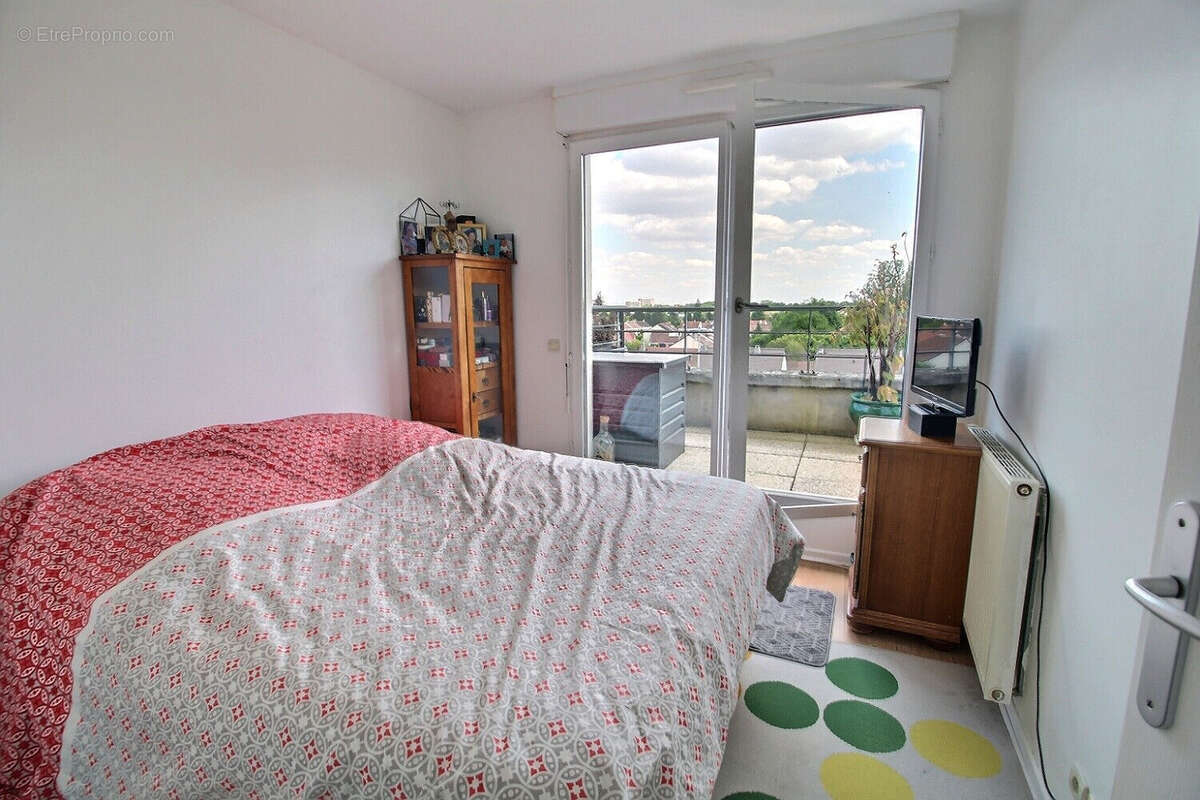 Appartement à ELANCOURT