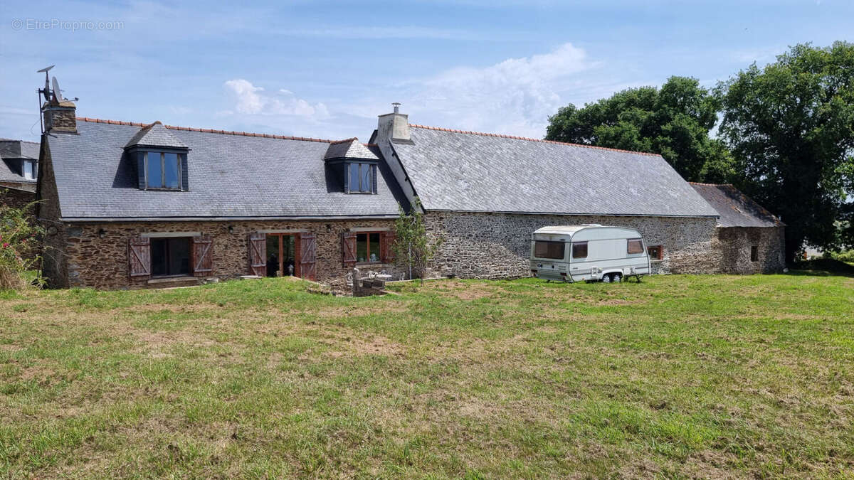 Maison à SAINT-BARNABE