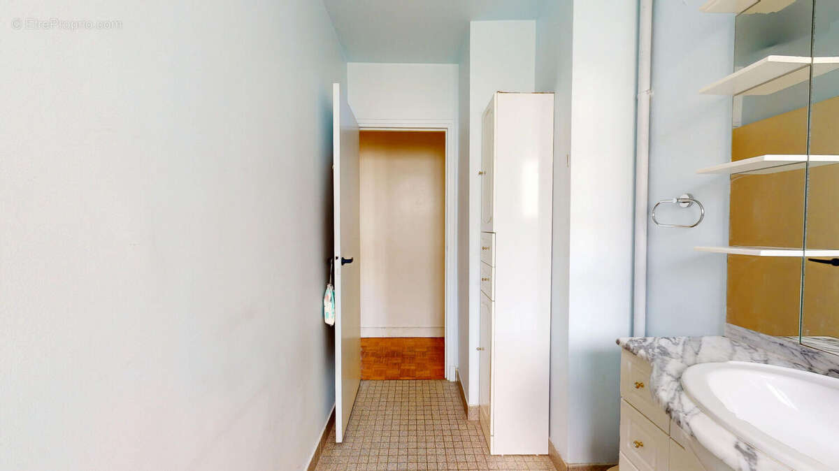 Appt Bois D'Arcy 3 pièces 59 m2 + 1 cave + 1 BOX - photo 10