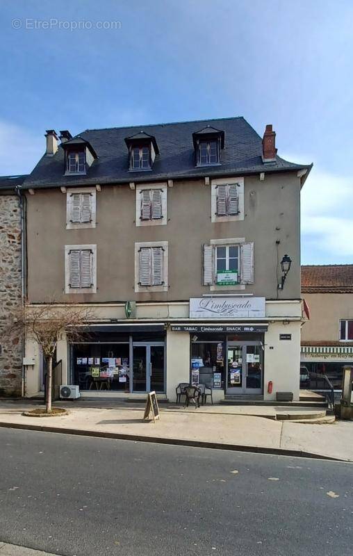 Appartement à RUYNES-EN-MARGERIDE