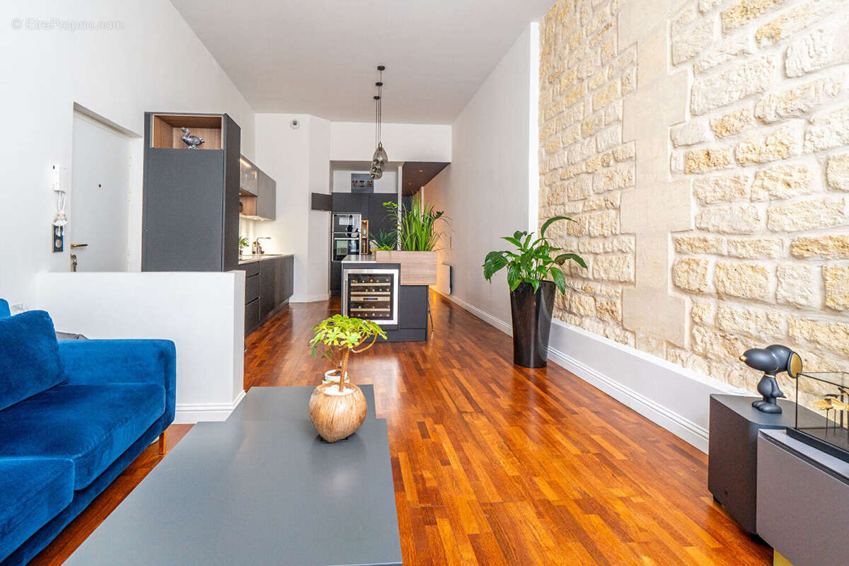 Appartement à BORDEAUX