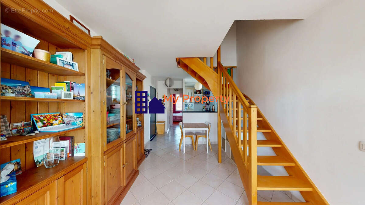 Appartement à HOUILLES