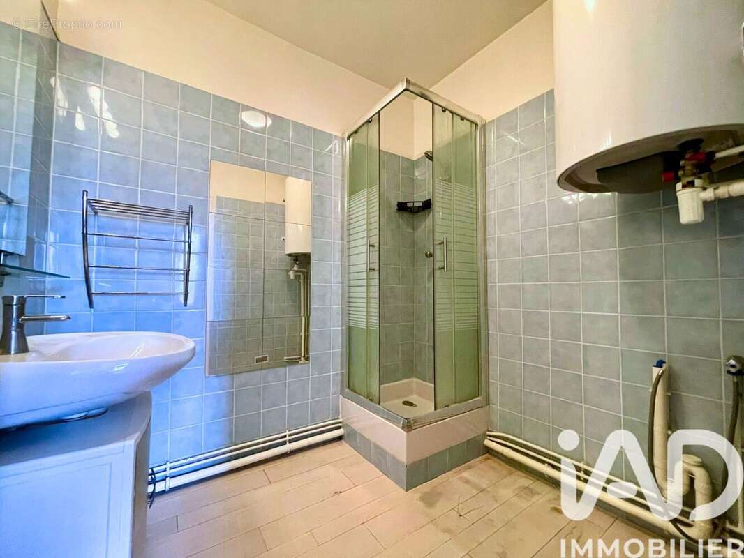 Photo 9 - Appartement à RIS-ORANGIS