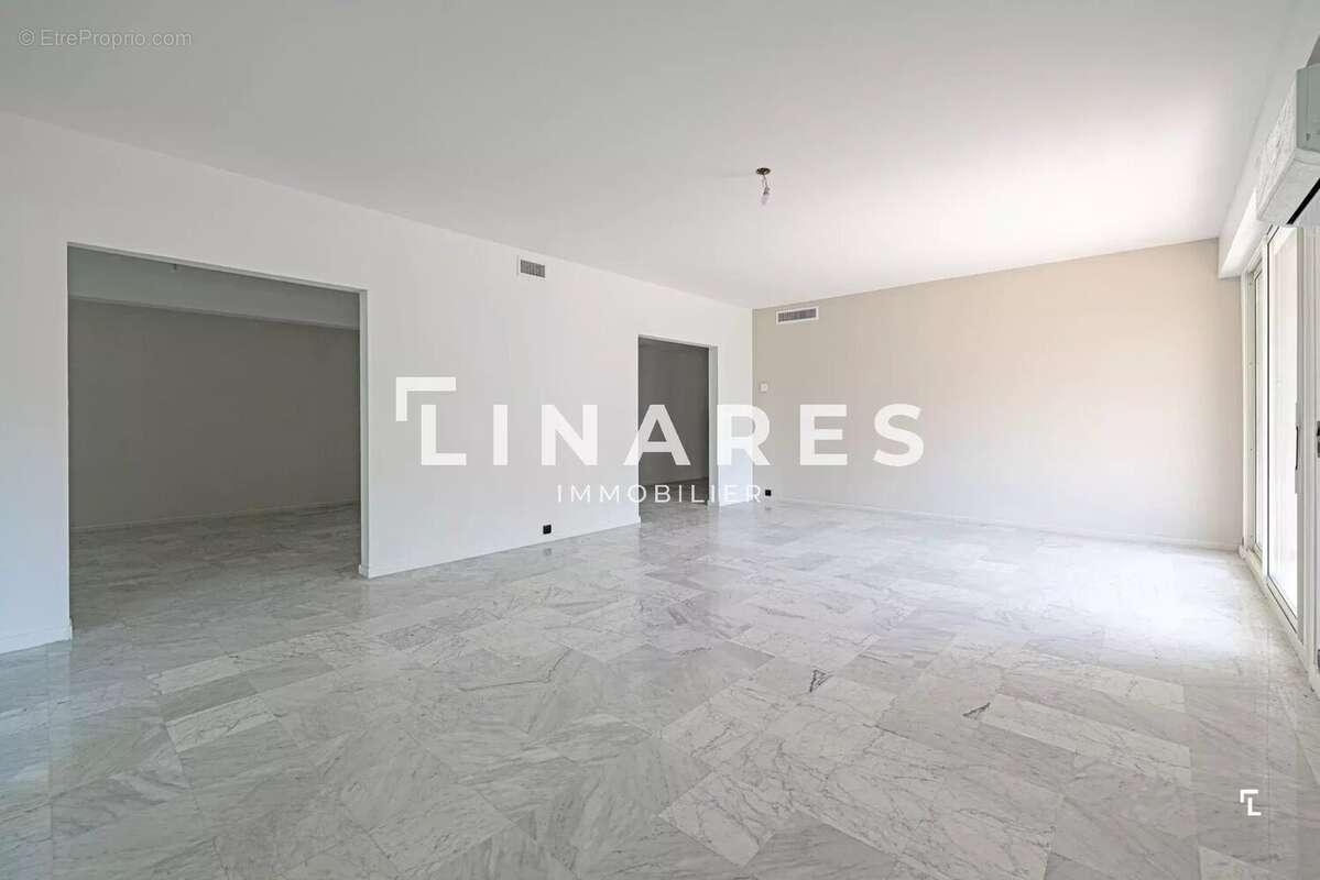 MY CADENELLE - Appartement T4/5 de 168m2 + Terrasses 35m2 - Résidence sécurisée avec piscine -13008 - photo 11