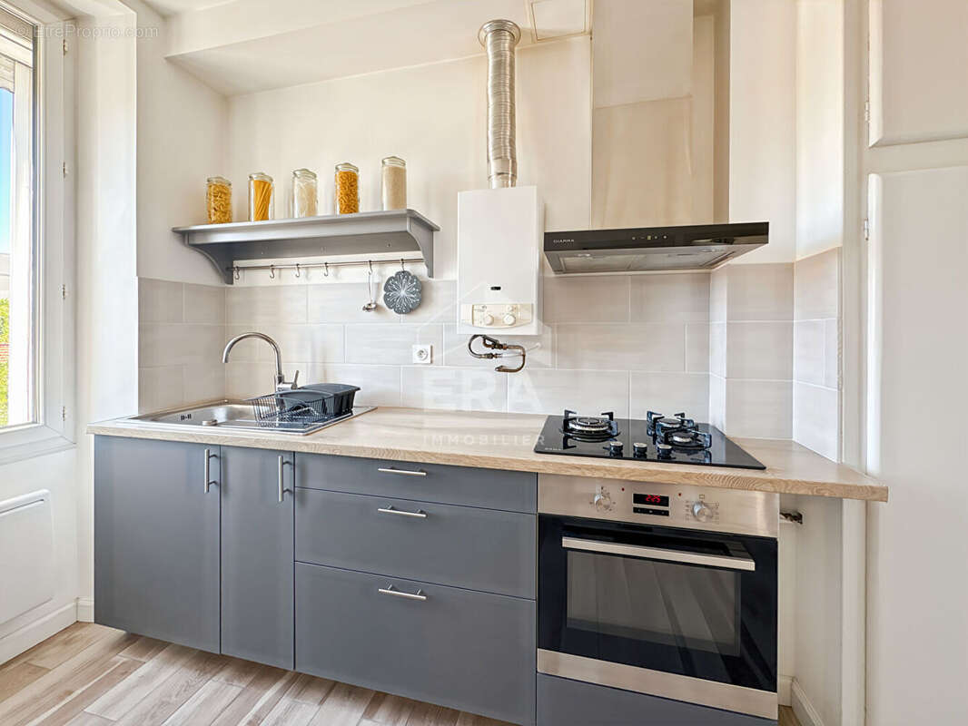 Appartement à MARSEILLE-14E