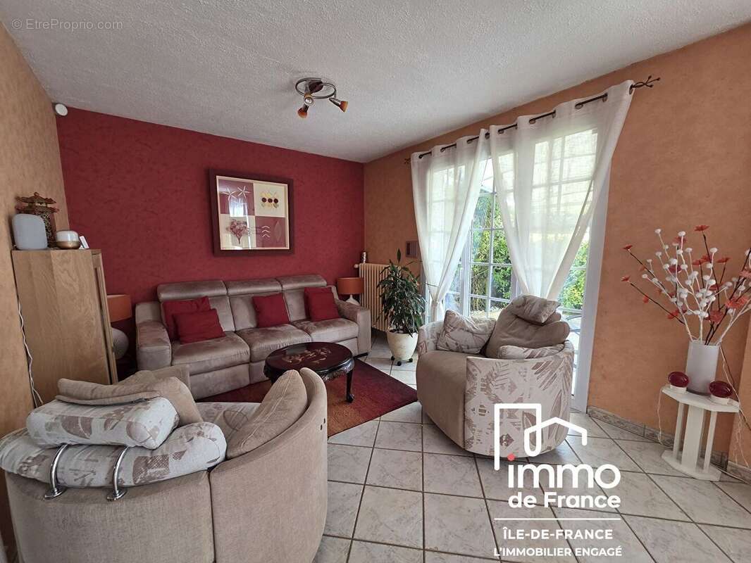 F6- Itteville - photo 3
