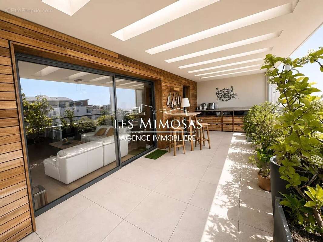 Appartement à FREJUS