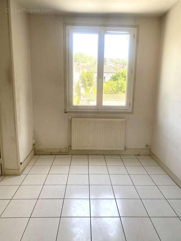 Appartement à VILLENEUVE-SAINT-GEORGES