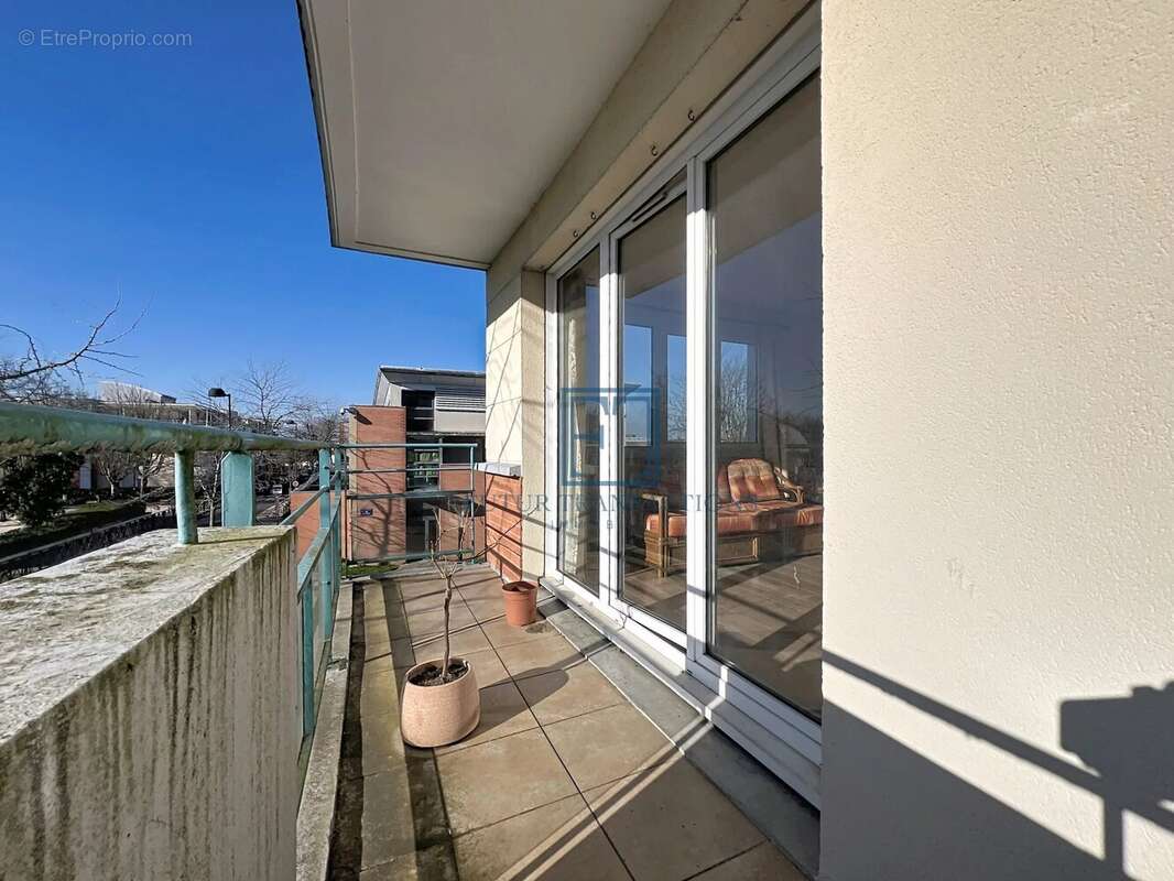 Appartement à ELANCOURT
