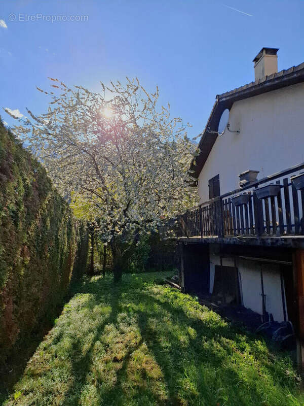 Maison à CHAPAREILLAN