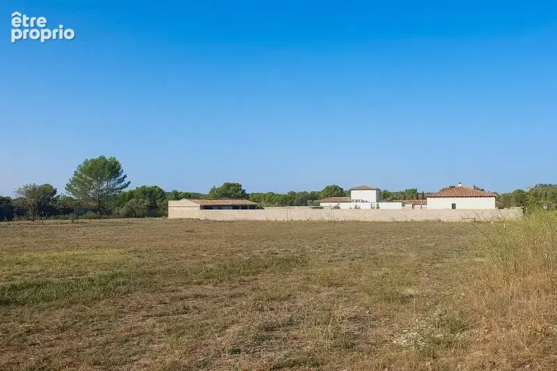 Terrain à RIBAUTE-LES-TAVERNES