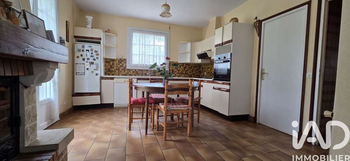 Photo 2 - Maison à CHEVANCEAUX