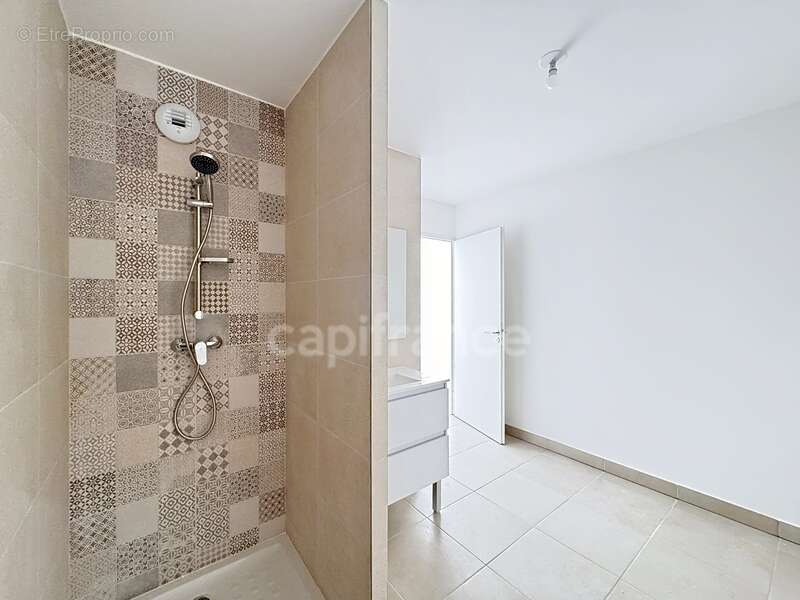 Appartement à LANGLADE