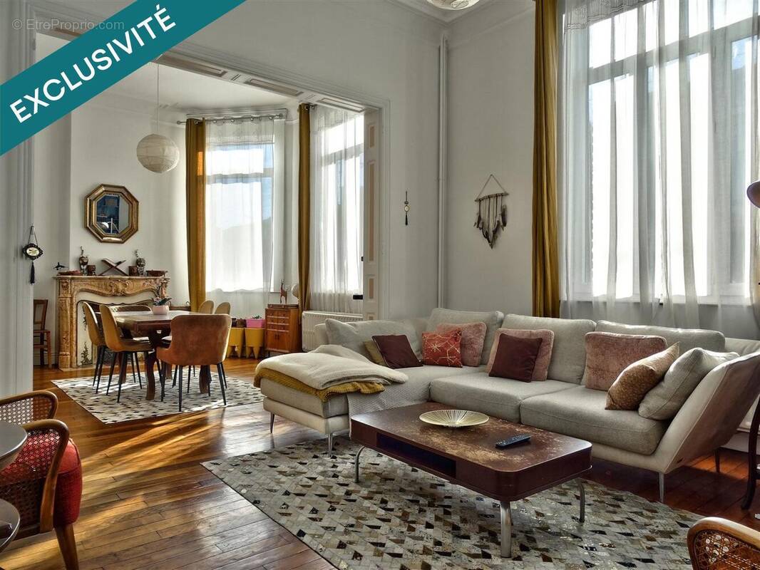 Photo 1 - Maison à VALENCIENNES