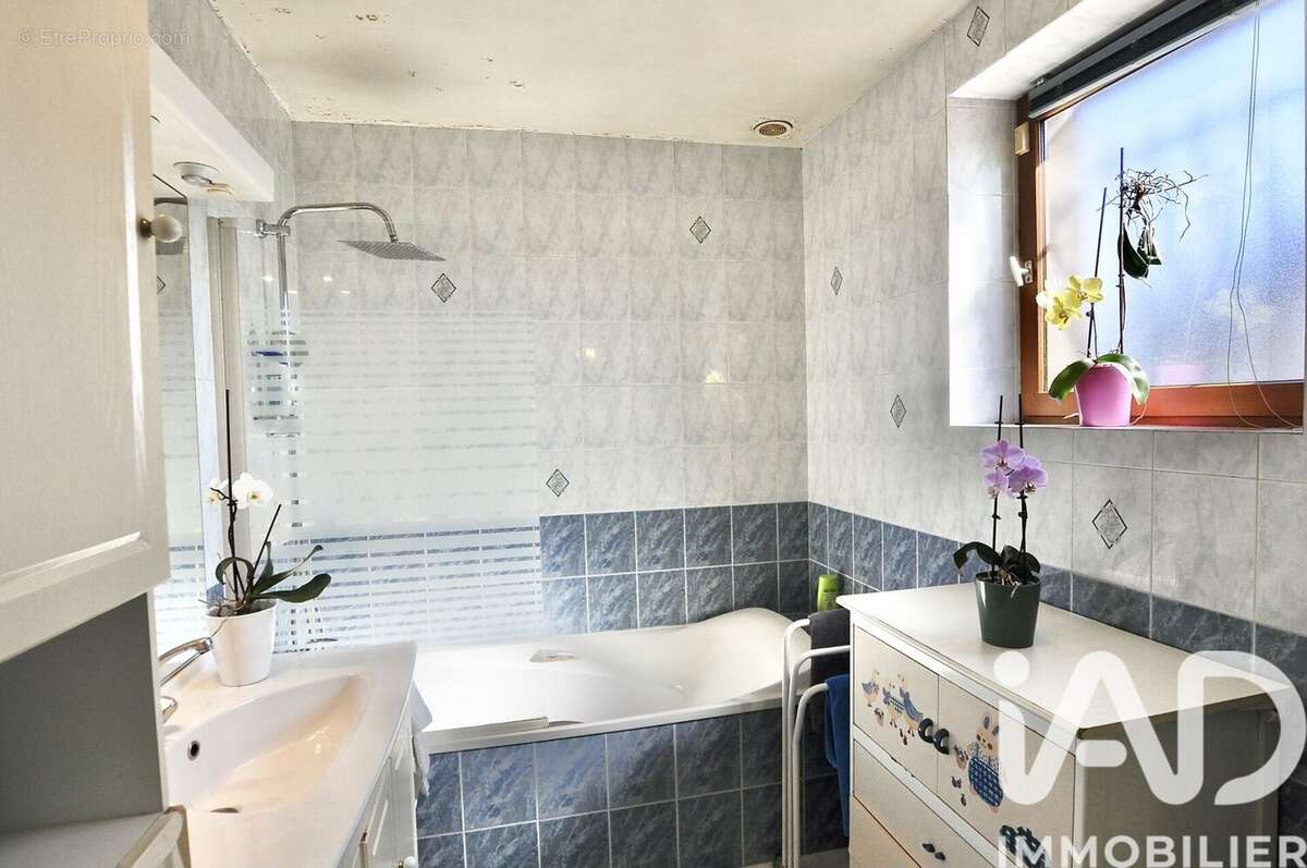 Photo 9 - Maison à ECQUEVILLY
