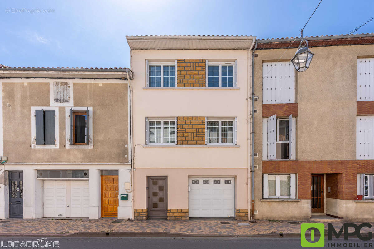 Maison à VILLENEUVE-SUR-LOT