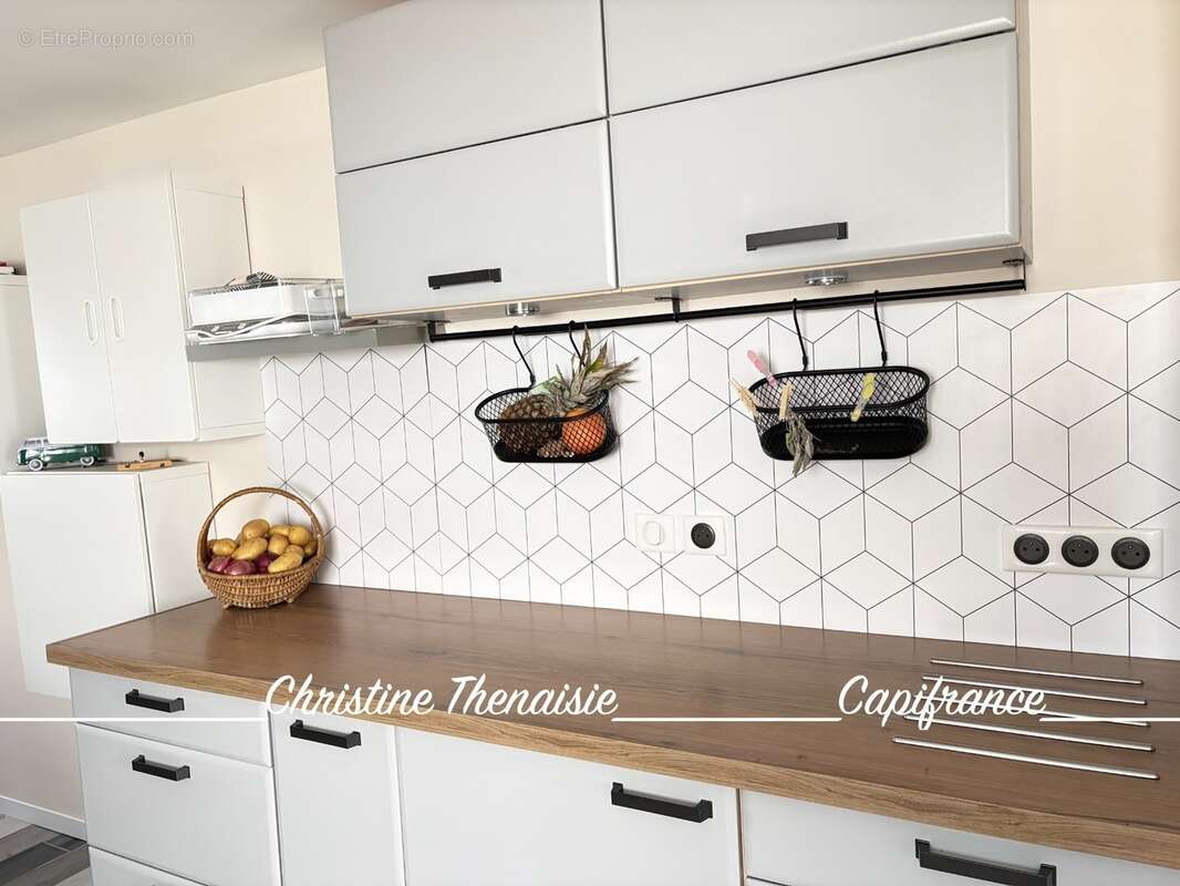 Maison à vendre 5 chambres - 2 salles d'eau - 2 wc - Garage - Terrain - Quartier Dix Ecus/Valentin Saint Hilaire de Riez, à la l - photo 24
