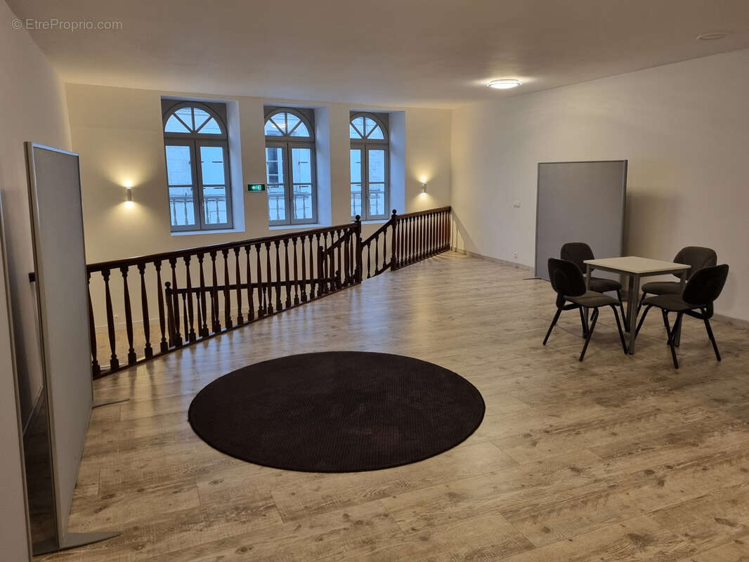 Appartement à BARBEZIEUX-SAINT-HILAIRE