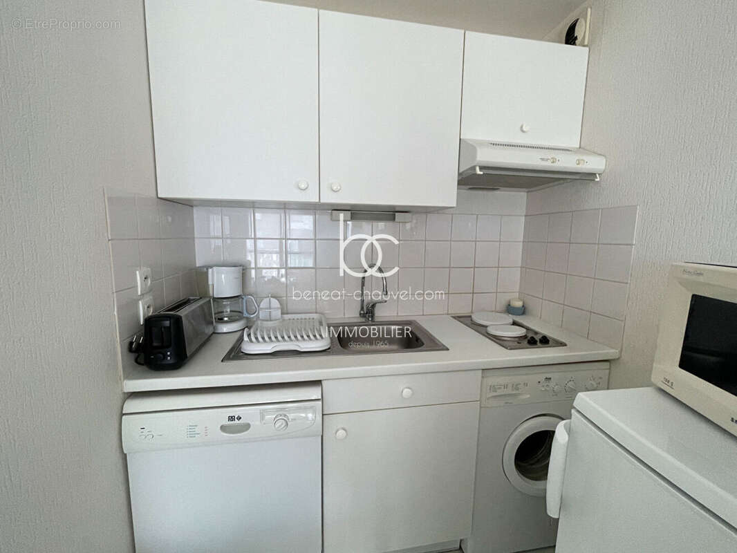 ARZON PORT CROUESTY - Appartement T2 vue port avec piscine ! - photo 4