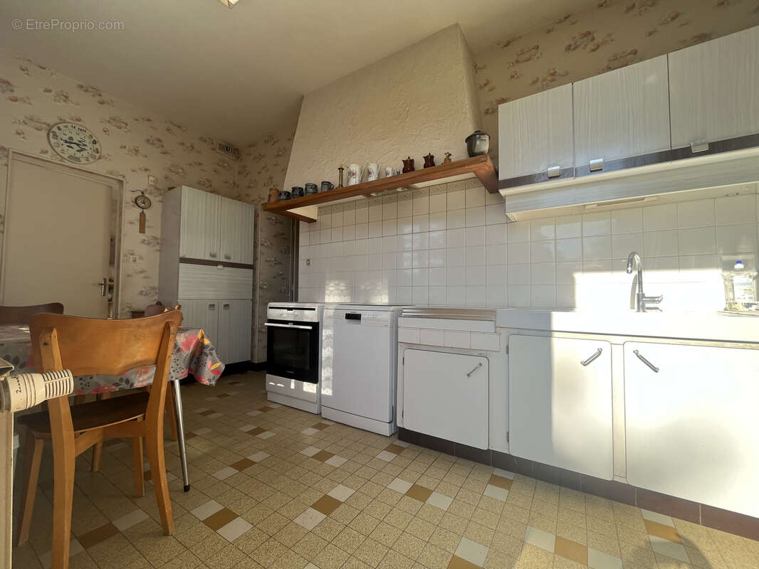 Maison à LES MATHES