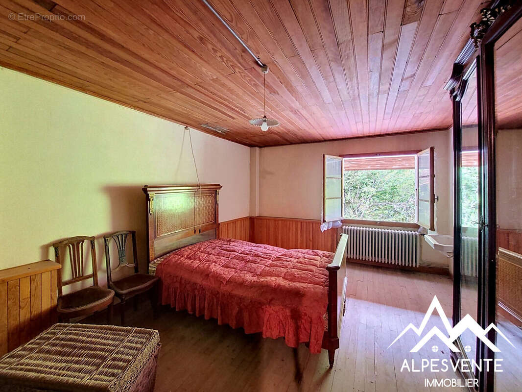 avendre_maison_àrenover_seytroux_alpesvent  - Maison à SEYTROUX