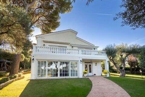 Maison à ANTIBES