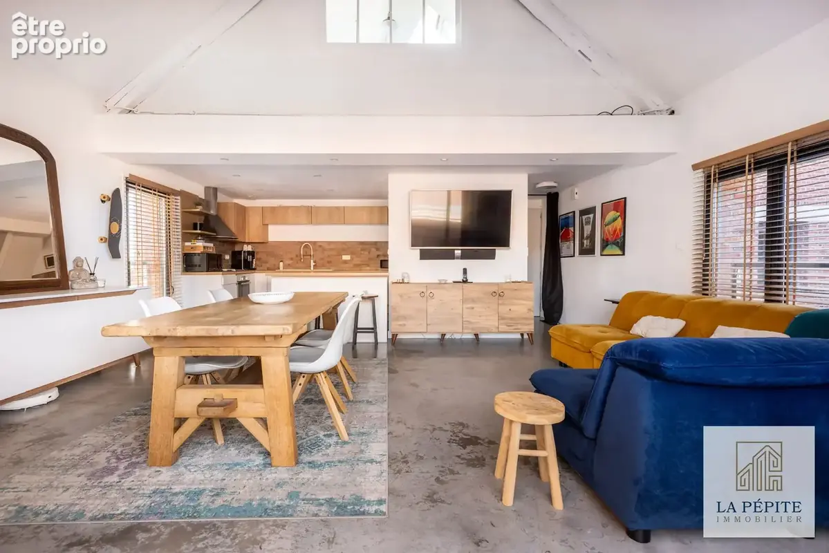 Appartement de caractère avec vue port, belle hauteur sous plafond et 3 chambres - photo 5