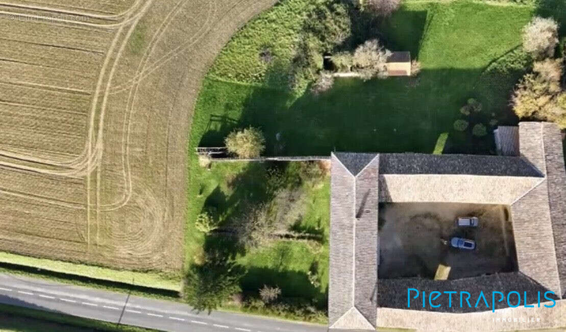 Maison à FRANCHELEINS