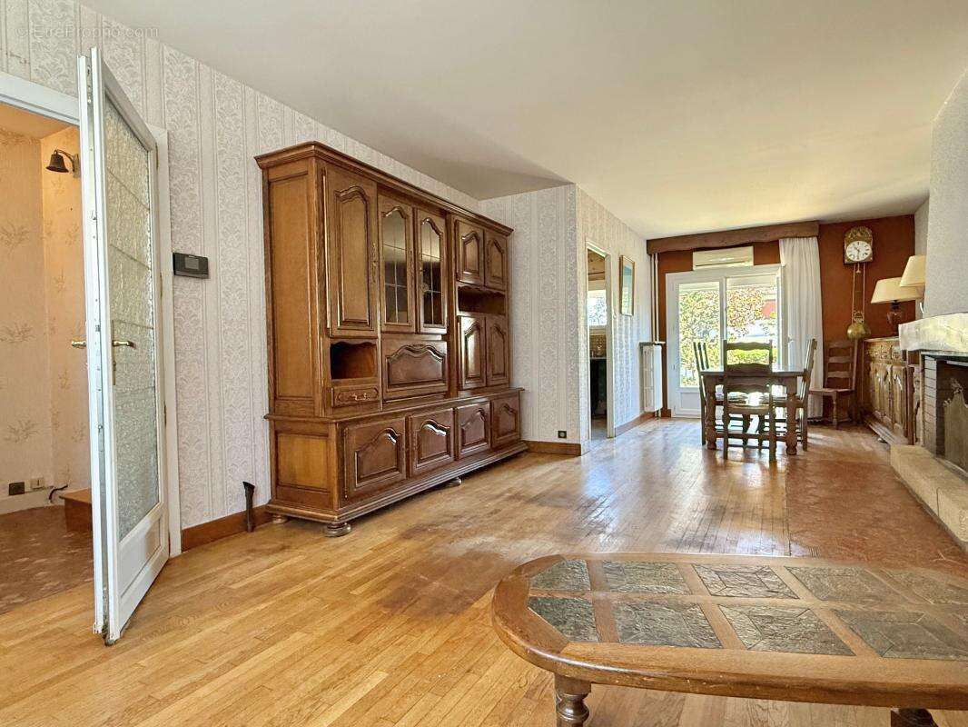 Maison à MARSANNAY-LA-COTE